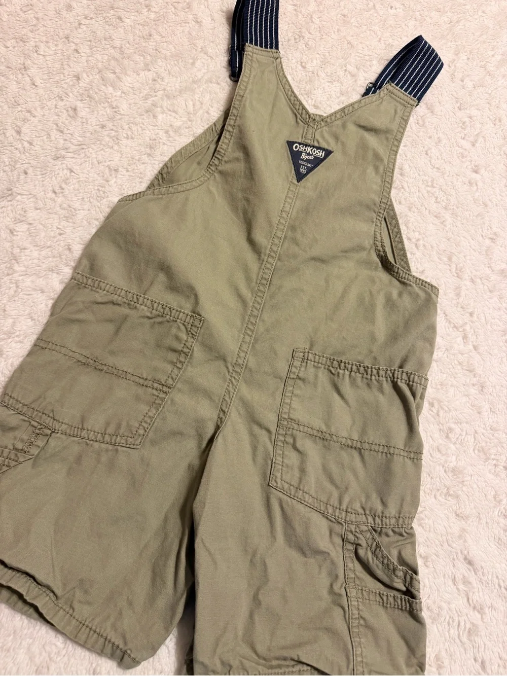 OshKosh B'gosh Olive Green Kids Overalls Shorts 5T